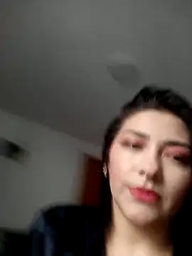 Snapshot of SophieWinslow chatting on March 17, 2025, 10:17 pm SophieWinslow online show from March 17, 2025, 10:17 pm
