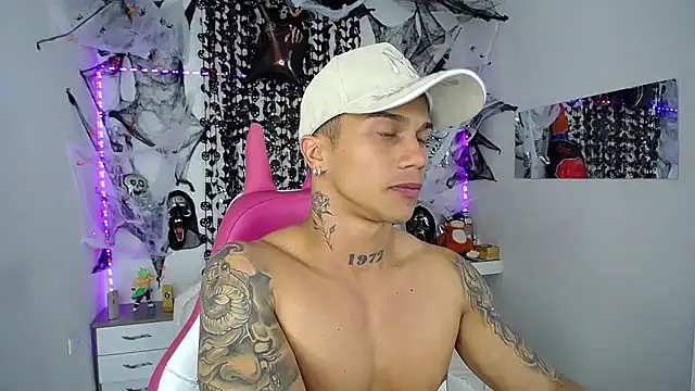 Leonard Price online show from October 12, 2025, 1:26 am