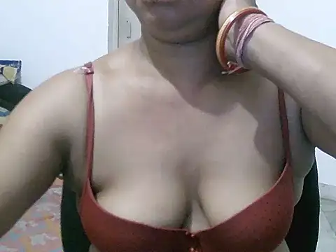 Snapshot of MITAALI009 chatting on April 27, 2026, 5:22 pm MITAALI009 online show from April 27, 2026, 5:22 pm