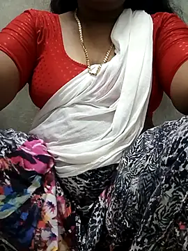 MaaliiiPonuTamil online show from September 27, 2025, 11:43 pm