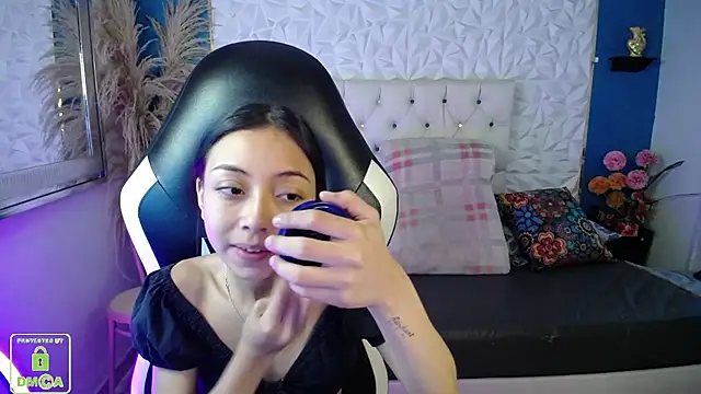 NathaliaSweet 11 online show from February 12, 2026, 2:12 pm