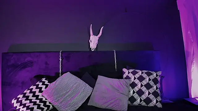 Aylen darkmoor online show from September 23, 2025, 7:50 pm