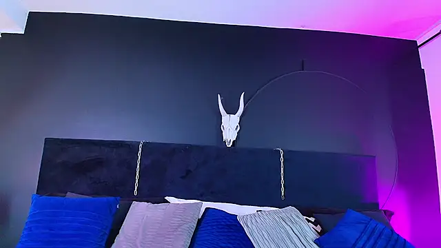 Aylen darkmoor online show from February 25, 2026, 7:45 pm