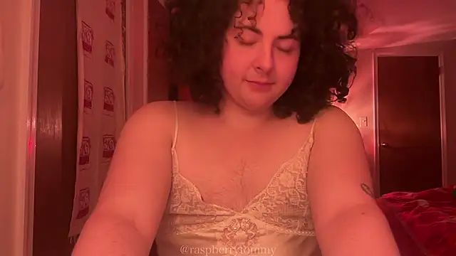 Snapshot of RaspberryTommyFTM chatting on February 25, 2026, 3:38 am RaspberryTommyFTM online show from February 25, 2026, 3:38 am