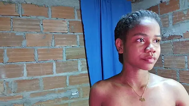 Snapshot of Luciia_cute chatting on November 27, 2025, 8:55 pm Luciia cute online show from November 27, 2025, 8:55 pm