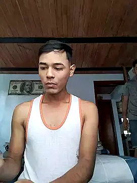 Snapshot of SexyNicoHotxx chatting on January 1, 2025, 7:53 pm SexyNicoHotxx online show from January 1, 2025, 7:53 pm