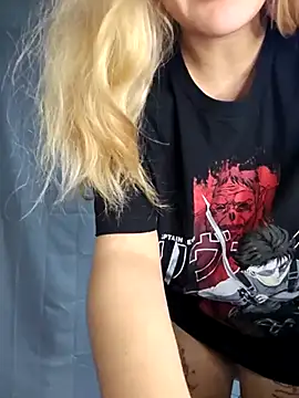 Snapshot of sadnessgyall chatting on February 28, 2025, 5:48 am sadnessgyall online show from February 28, 2025, 5:48 am