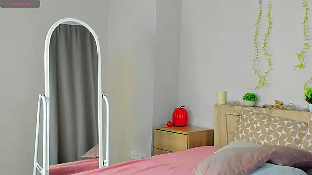 Cherry Price online show from April 8, 2026, 11:59 pm