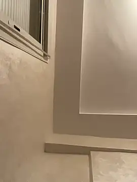 Snapshot of Rouza_Ar chatting on February 26, 2025, 6:54 pm Rouza Ar online show from February 26, 2025, 6:54 pm