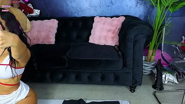 Snapshot of firesbomb777 chatting on January 18, 2025, 2:47 am firesbomb777 online show from January 18, 2025, 2:47 am