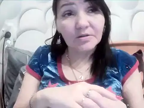 Snapshot of ClaireSunset chatting on April 8, 2026, 5:57 pm ClaireSunset online show from April 8, 2026, 5:57 pm