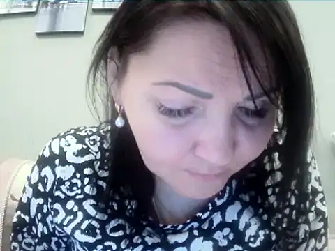 Snapshot of ClaireSunset chatting on May 15, 2026, 5:31 pm ClaireSunset online show from May 15, 2026, 5:31 pm