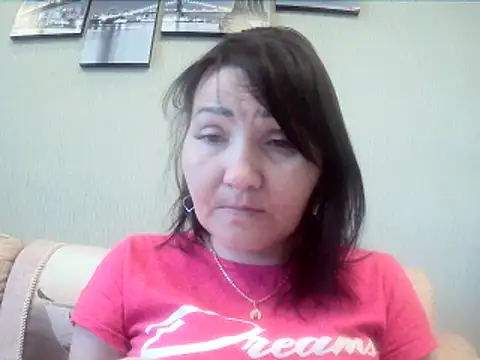 Snapshot of ClaireSunset chatting on May 22, 2026, 5:18 pm ClaireSunset online show from May 22, 2026, 5:18 pm