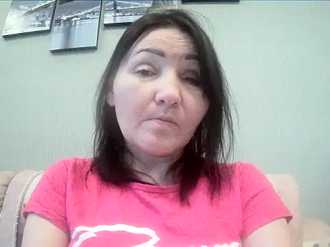 Snapshot of ClaireSunset chatting on May 31, 2026, 6:09 pm ClaireSunset online show from May 31, 2026, 6:09 pm