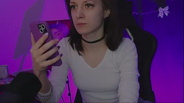 Kathleen Meow online show from February 3, 2025, 6:45 am