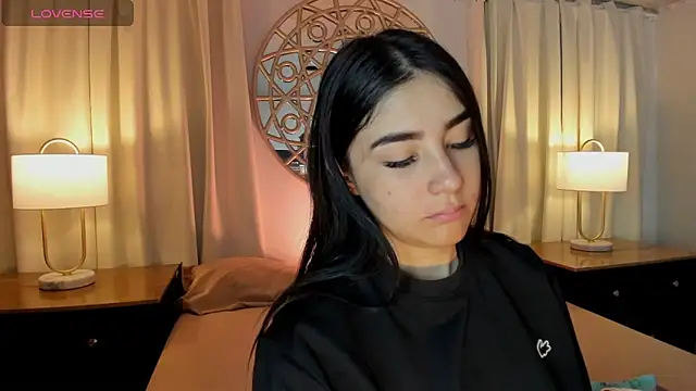 Snapshot of Belliinda_21 chatting on May 12, 2026, 7:00 pm Belliinda 21 online show from May 12, 2026, 7:00 pm