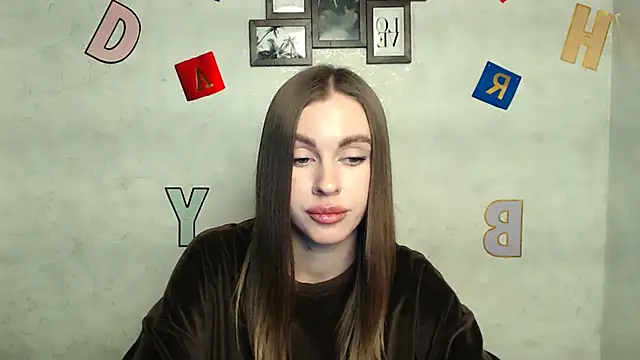 Snapshot of AlisaCatty_ chatting on February 14, 2025, 2:02 pm AlisaCatty online show from February 14, 2025, 2:02 pm