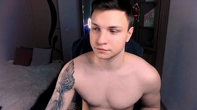 handsome guy01 online show from December 17, 2024, 4:56 am