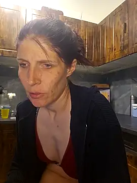 Snapshot of Lenchen_ chatting on April 4, 2026, 7:55 pm Lenchen online show from April 4, 2026, 7:55 pm