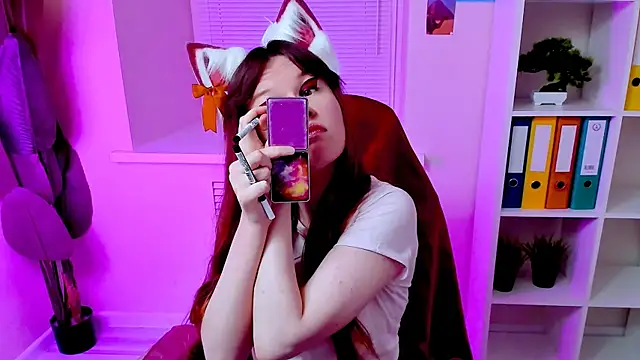 CarolGiggly online show from September 25, 2025, 2:21 pm