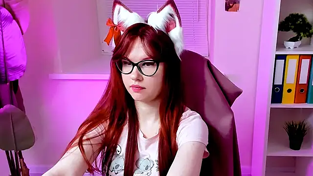 CarolGiggly online show from November 3, 2025, 12:02 am