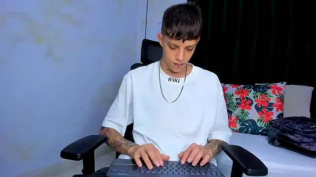 Adam hard  online show from January 17, 2025, 7:49 pm