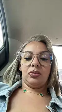 Snapshot of Aligoldbottom chatting on December 27, 2024, 5:16 pm Aligoldbottom online show from December 27, 2024, 5:16 pm