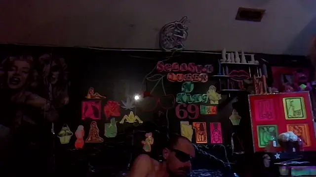kjs daddy123 online show from April 8, 2026, 7:08 am