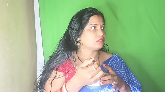 Snapshot of mamoni91 chatting on January 17, 2025, 3:01 am mamoni91 online show from January 17, 2025, 3:01 am