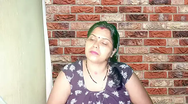 Snapshot of mamoni91 chatting on February 18, 2025, 4:59 pm mamoni91 online show from February 18, 2025, 4:59 pm