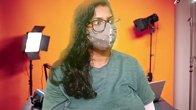 Snapshot of mamoni91 chatting on October 24, 2025, 3:14 am mamoni91 online show from October 24, 2025, 3:14 am