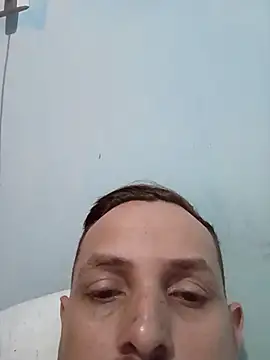 Tonygoias34 online show from April 18, 2026, 12:31 pm