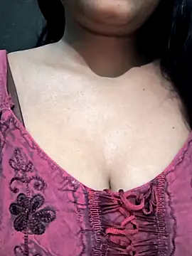 NEETU-89 online show from October 18, 2025, 4:59 am