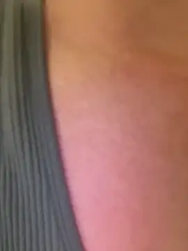 SweetSolez online show from April 12, 2026, 8:58 pm