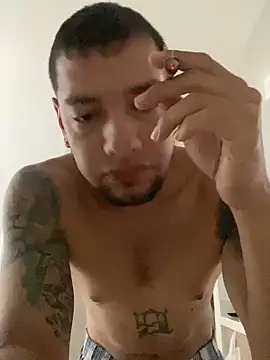 Snapshot of MrSoulMommy chatting on December 10, 2024, 1:55 pm MrSoulMommy online show from December 10, 2024, 1:55 pm