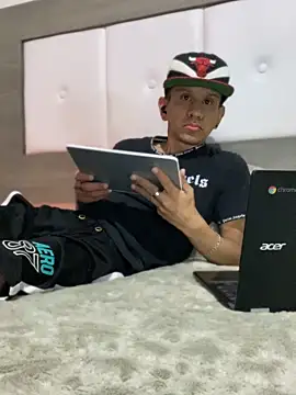 oiram27 online show from February 21, 2025, 3:12 am