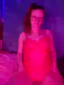 Snapshot of angel_star420864 chatting on February 15, 2025, 3:42 am angel star420864 online show from February 15, 2025, 3:42 am