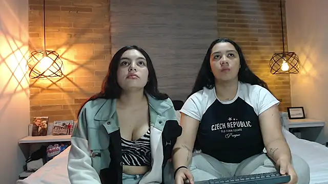 Scarlett Jazmin online show from December 1, 2025, 10:09 am