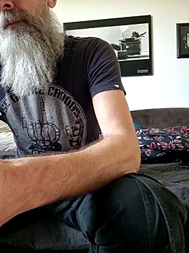 Snapshot of Kingsscepter chatting on March 6, 2026, 10:45 am Kingsscepter online show from March 6, 2026, 10:45 am