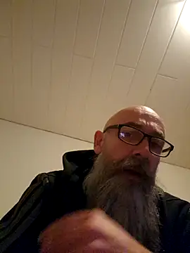 Snapshot of Kingsscepter chatting on March 18, 2026, 6:00 pm Kingsscepter online show from March 18, 2026, 6:00 pm