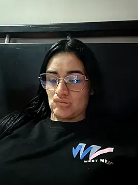 Snapshot of Hanna_Kinsley chatting on March 11, 2025, 3:05 am Hanna Kinsley online show from March 11, 2025, 3:05 am