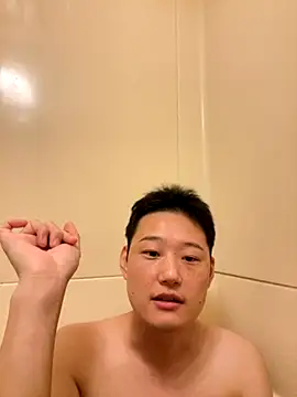 Snapshot of tuki_fu chatting on September 22, 2025, 10:17 am tuki fu online show from September 22, 2025, 10:17 am