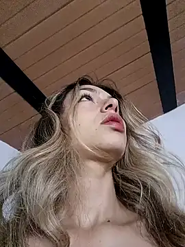 Karolgood3 online show from December 22, 2024, 2:06 am