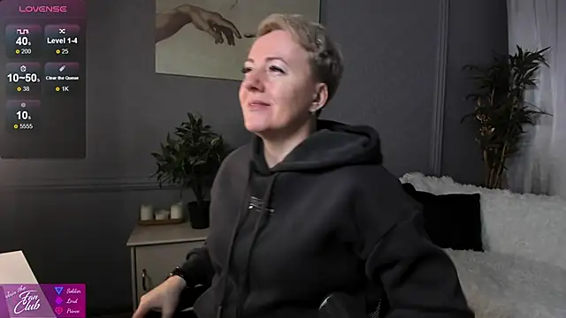 Nika Smit online show from March 3, 2025, 5:09 am