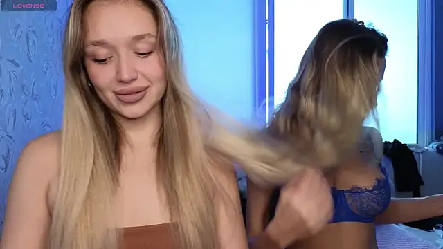 Megan Kira online show from November 7, 2025, 7:30 am