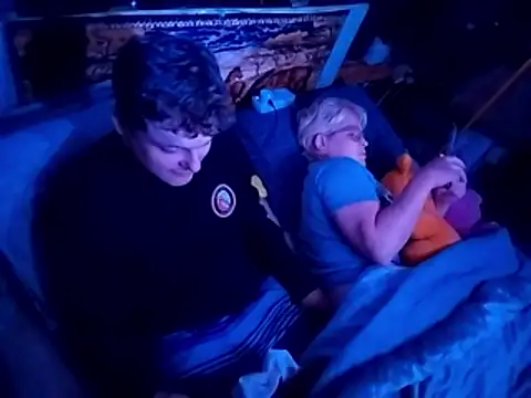 cockringkelley97 online show from April 14, 2026, 9:04 am