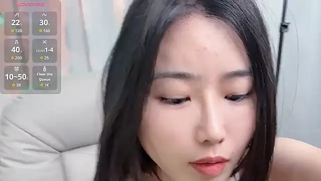 Snapshot of yoyo520- chatting on January 19, 2026, 1:37 pm yoyo520- online show from January 19, 2026, 1:37 pm