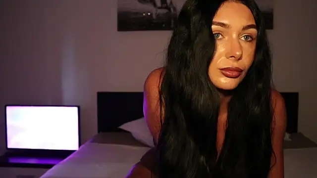 Snapshot of IvyKaelani chatting on June 16, 2026, 2:30 pm IvyKaelani online show from June 16, 2026, 2:30 pm