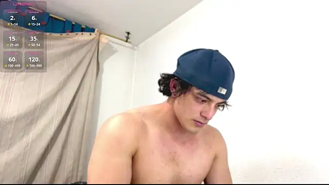 Snapshot of logan_x3 chatting on June 4, 2026, 4:18 am logan x3 online show from June 4, 2026, 4:18 am