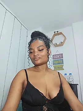 Snapshot of gianna_smith chatting on July 11, 2026, 2:47 am gianna smith online show from July 11, 2026, 2:47 am